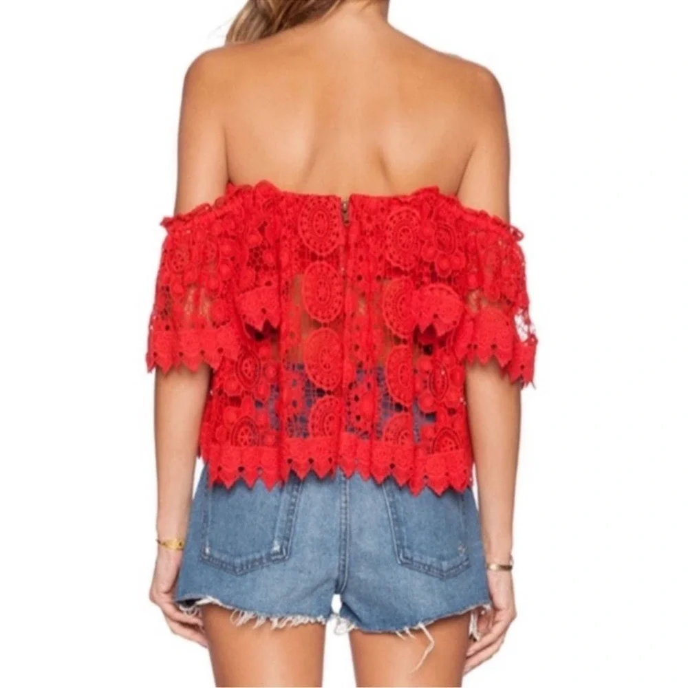 NWT Tularosa Amelia Red Lace Crochet Cropped Off The Shoulder Blouse Top M - Picture 3 of 12